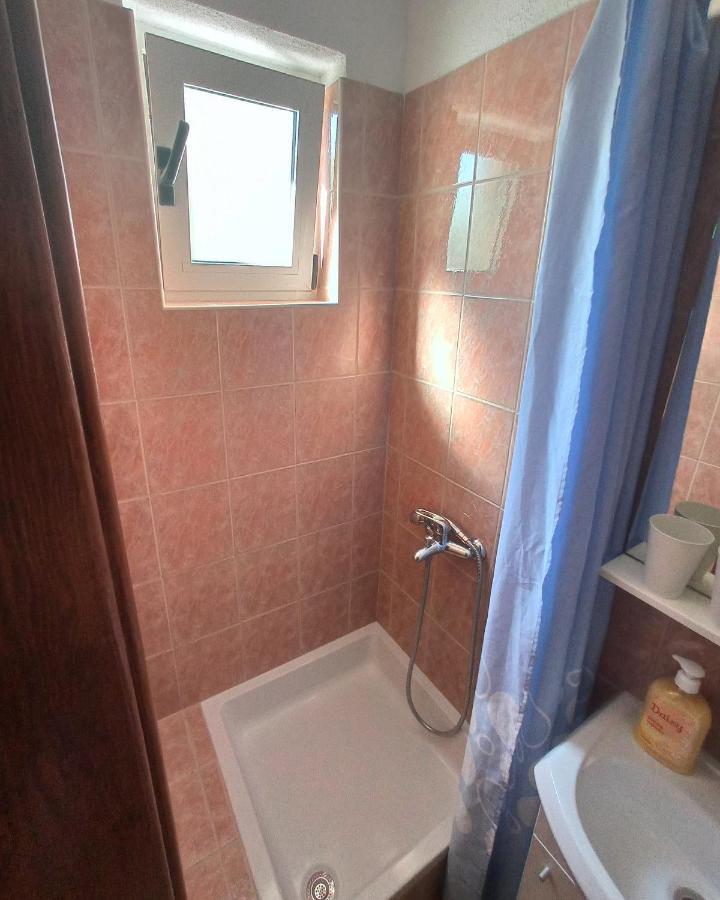Casa Del Olivo Lejlighed Tučepi Eksteriør billede