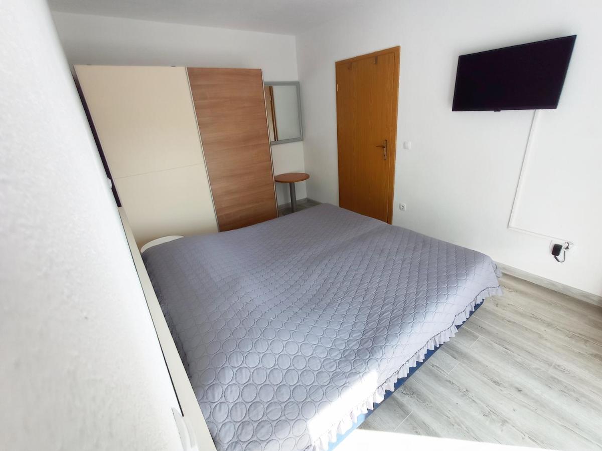 Casa Del Olivo Lejlighed Tučepi Eksteriør billede