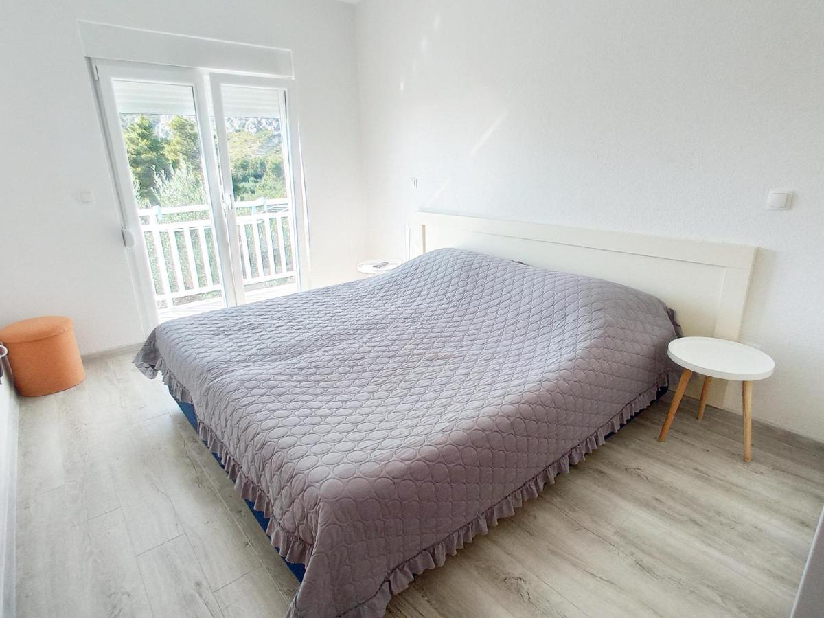 Casa Del Olivo Lejlighed Tučepi Eksteriør billede