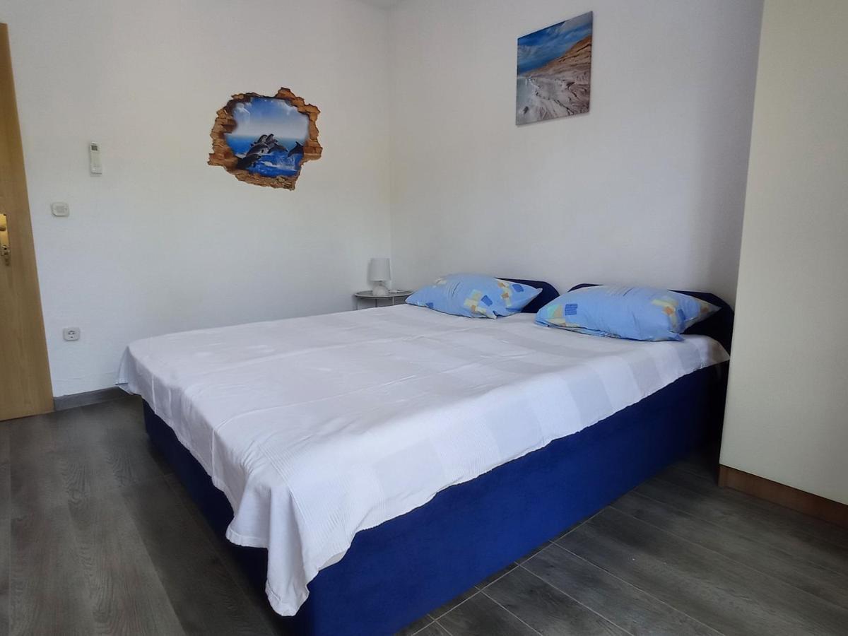 Casa Del Olivo Lejlighed Tučepi Eksteriør billede